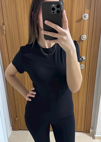 Siyah Kadın Kısa Kollu Tişört - Görsel 2