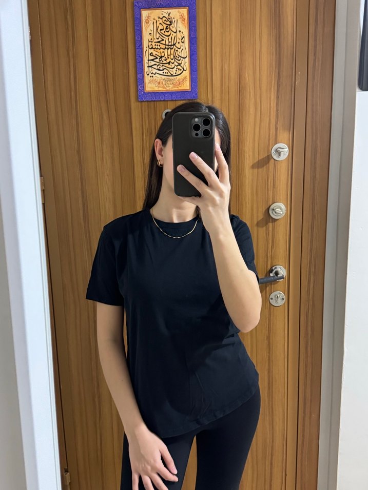 Siyah Kadın Denim Tişört - Görsel 2