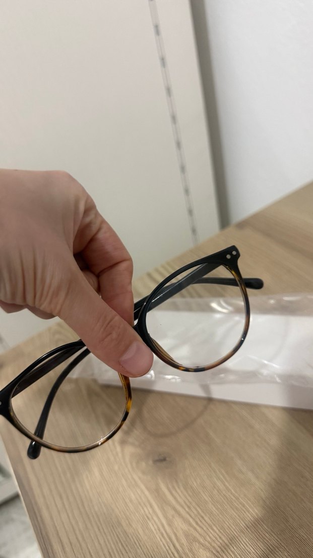 Kadın Kahverengi Transparan Minimalist Gözlük - Görsel 3