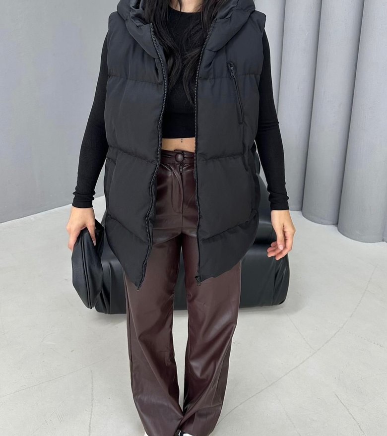 Siyah Kapüşonlu Kadın Şişme Yelek - Görsel 3