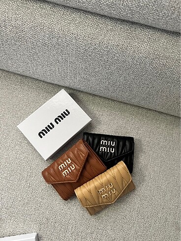 Miu miu cüzdan