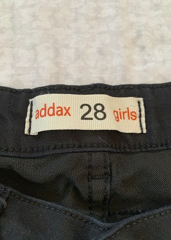 28 Beden siyah Renk Düğmeli Siyah Kadın Kot Pantolon