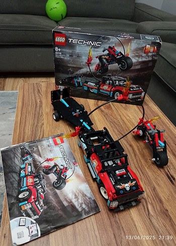 Beden Renk LEGO Technic 42106