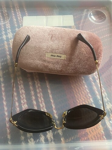Miu Miu Miu miu çok iyi durumda