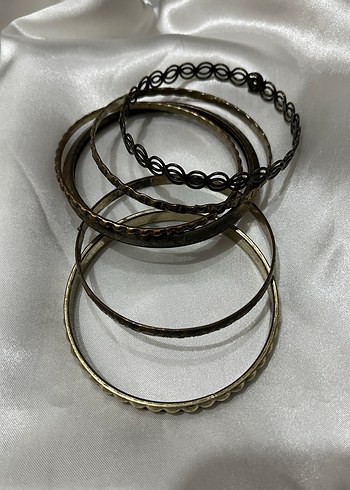 Zincir Detaylı Bohem Desenli Kadın Bileklik - Görsel 2