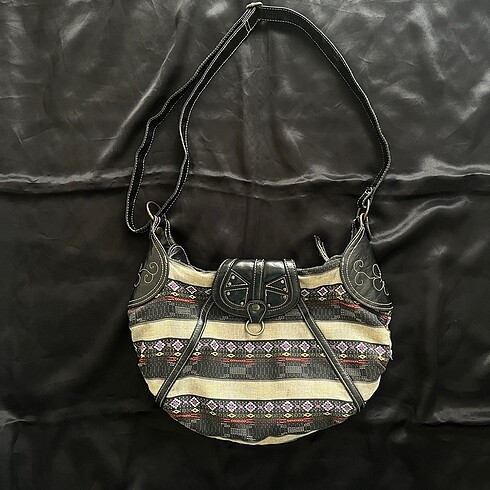 etnik vintage askılı çanta