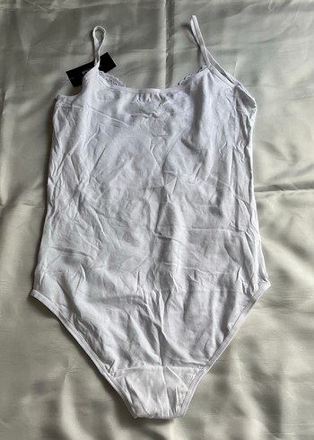 Beyaz Midi Kadın Çıtçıtlı Dantelli Body