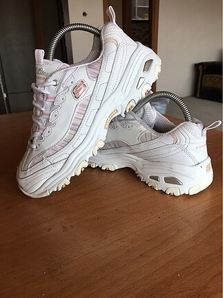 Skechers Dlites spor ayakkabı