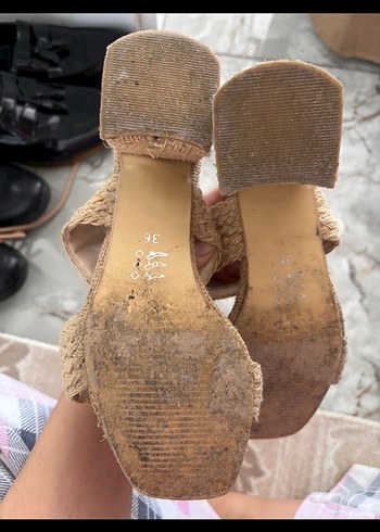 Bej Bohem Tarz Kadın Dolgu Topuk Terlik - Görsel 3