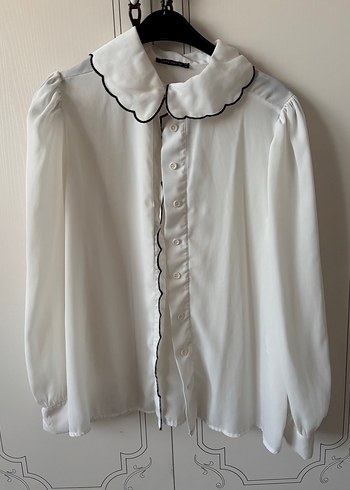 Uzun Kollu Bebe Yaka Beyaz Gömlek - Görsel 4