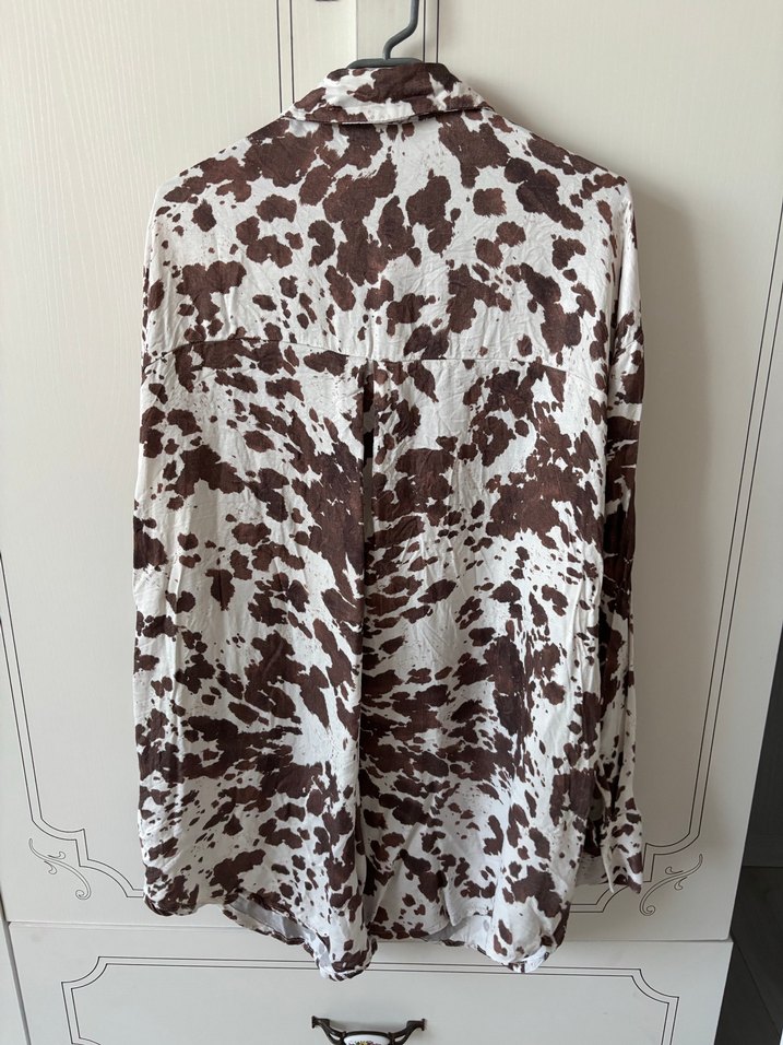 Düğmeli Kahverengi Batik Desenli Uzun Kollu Gömlek - Görsel 3