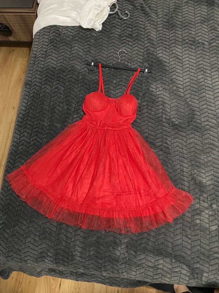 Kırmızı İnce Askılı Mini Elbise - Görsel 2