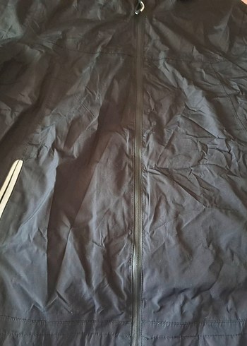 Siyah Kapüşonlu Fermuarlı Kadın Spor Yagmurluk Ceket - Görsel 3