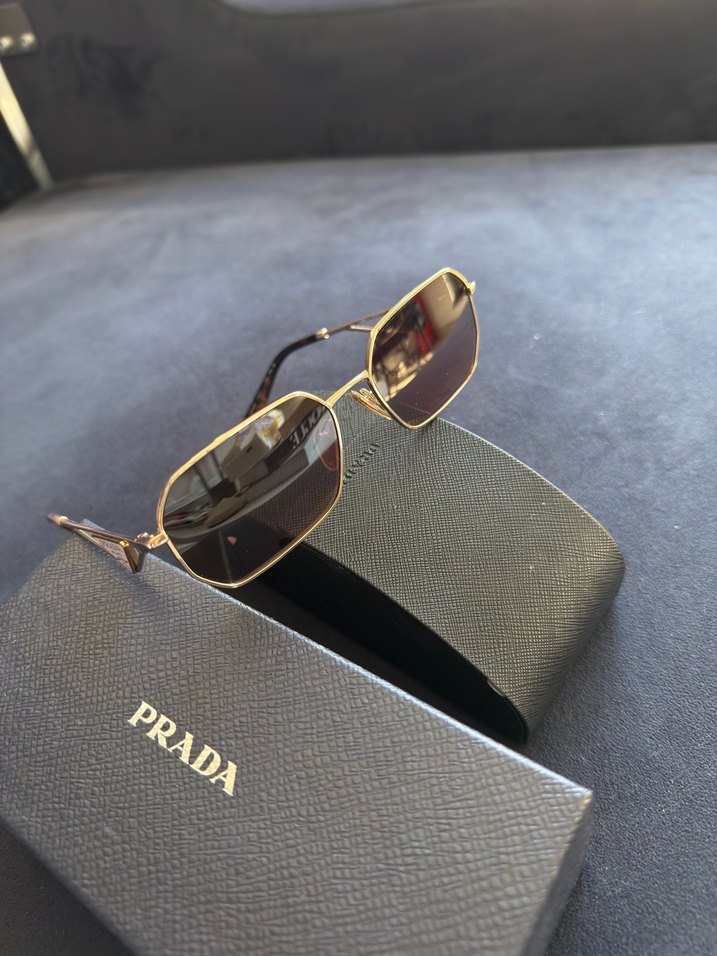 Prada Kadın Güneş Gözlüğü - Görsel 2