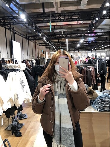 Bershka kahverengi şişme mont