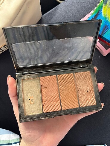 Maybelline bronzer palet
