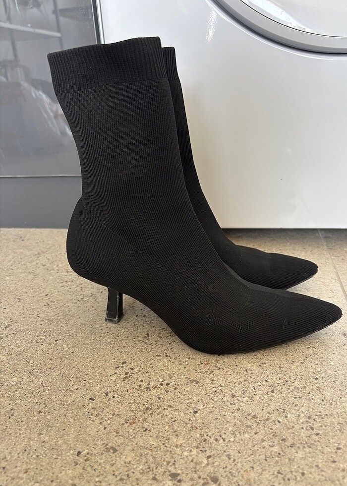 Siyah streç topuklu bilekte bot - Görsel 2