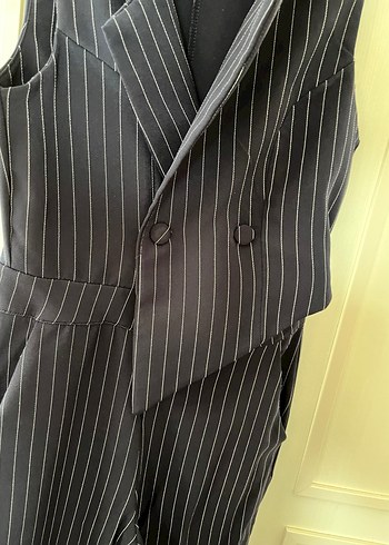 Kadın Lacivert Zebra Desenli V Yaka Denim Tulum - Görsel 5