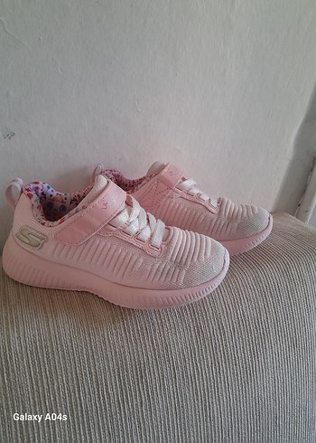 27 Beden pembe Renk Skechers marka Kız Çocuk Spor Ayakkabı
