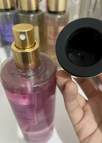 Victoria s Secret Victoria's Secret Pure Seduction vücut spreyi