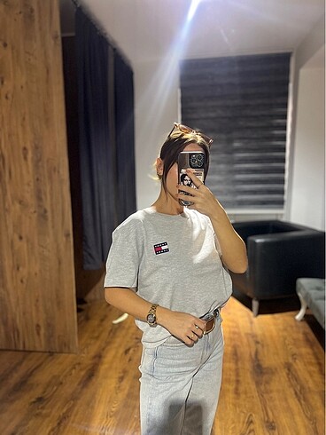 s Beden TOMMY HİLFİGER GRİ ORİJİNAL PAMUKLU TİŞÖRT