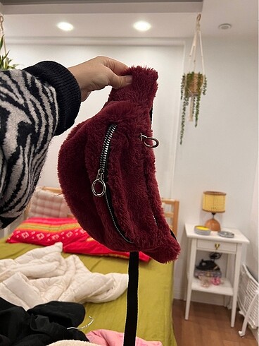 Peluş çanta