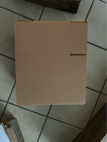 33 adet 10x17x13 cm kutu