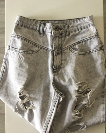 xs Beden Bershka jean
