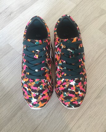 Zara spor ayakkabı