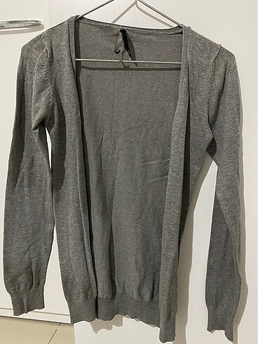 Etiketli esnek triko hırka#bershka
