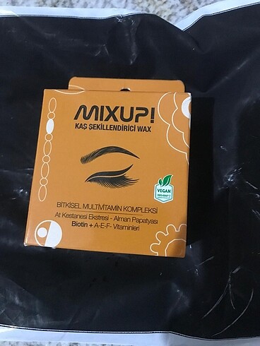 Maybelline Kaş sabitleyici