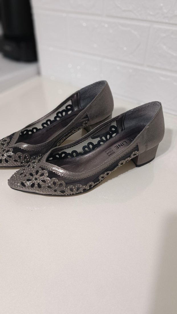 Gri Yılan Desenli Payetli Stiletto Kadın Ayakkabı - Görsel 2