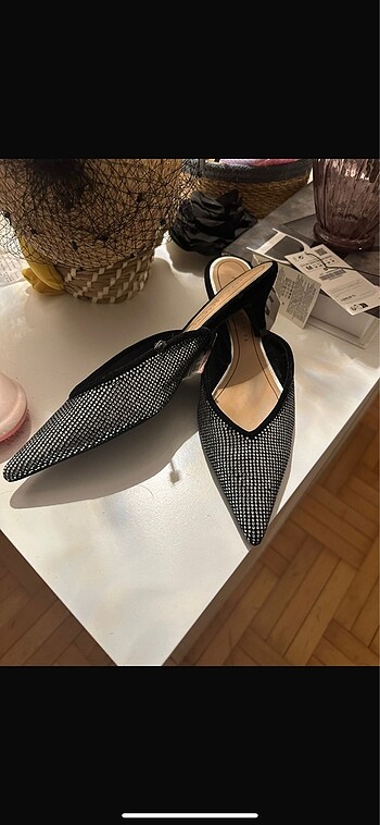 Zara Zara taşlı mule