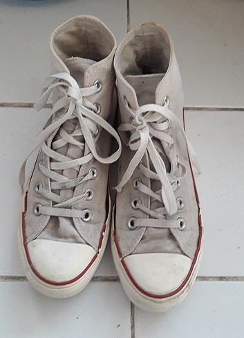 39 Beden beyaz Renk Convers ayakkabı