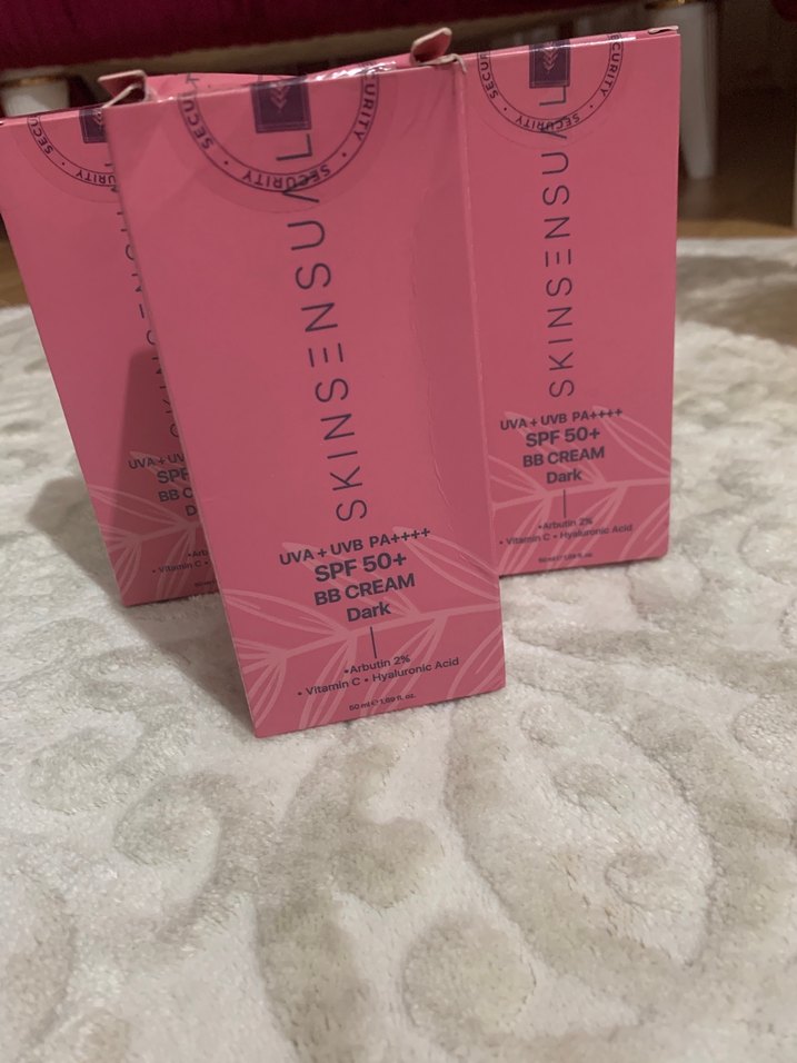 Pembe Parlak BB Krem SPF50+ - Görsel 2