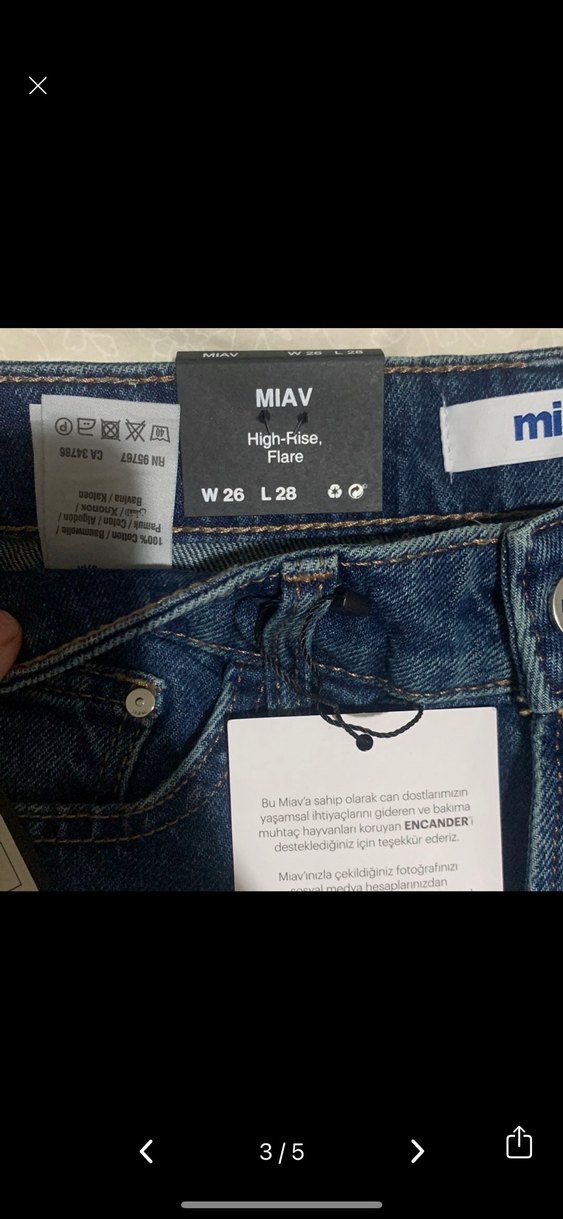 Mavi Düğmeli Kadın Midi Boy Kot Pantolon - Görsel 3