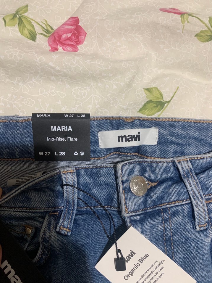 Mavi Düğmeli Midi Boy Rahat Kesim Kadın Kot Pantolon - Görsel 4