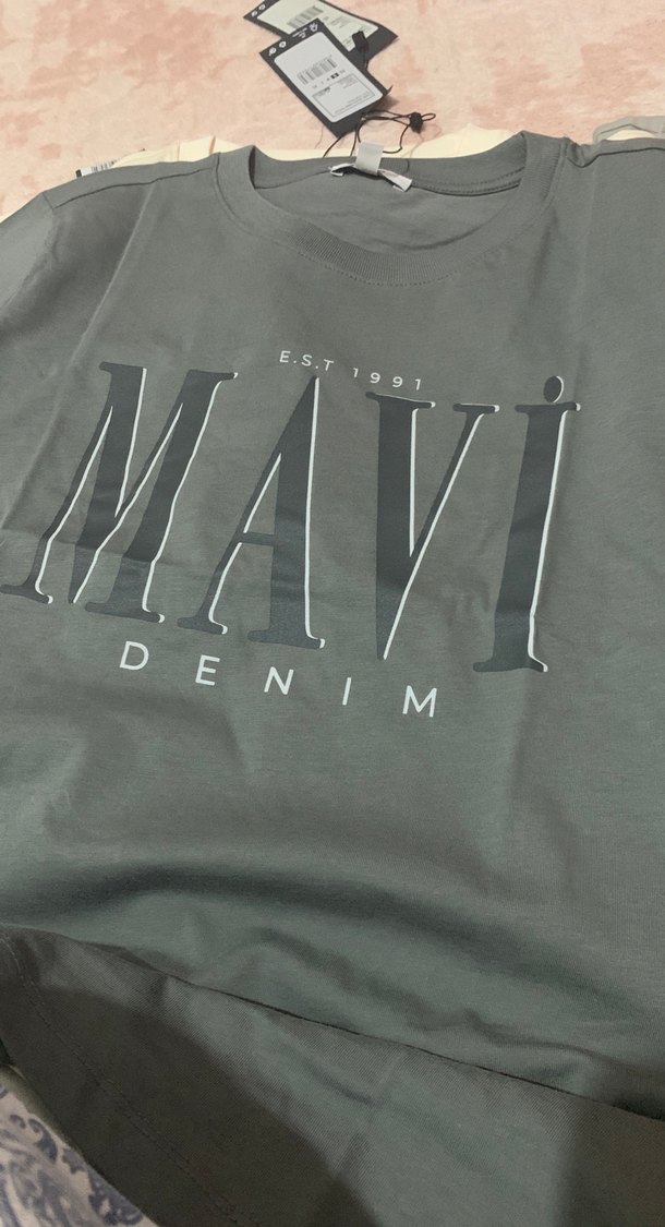 Gri Mavi Baskılı Denim Tişört - Görsel 3