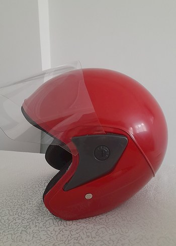 Kırmızı Parlak Motosiklet Kaskı - Görsel 3