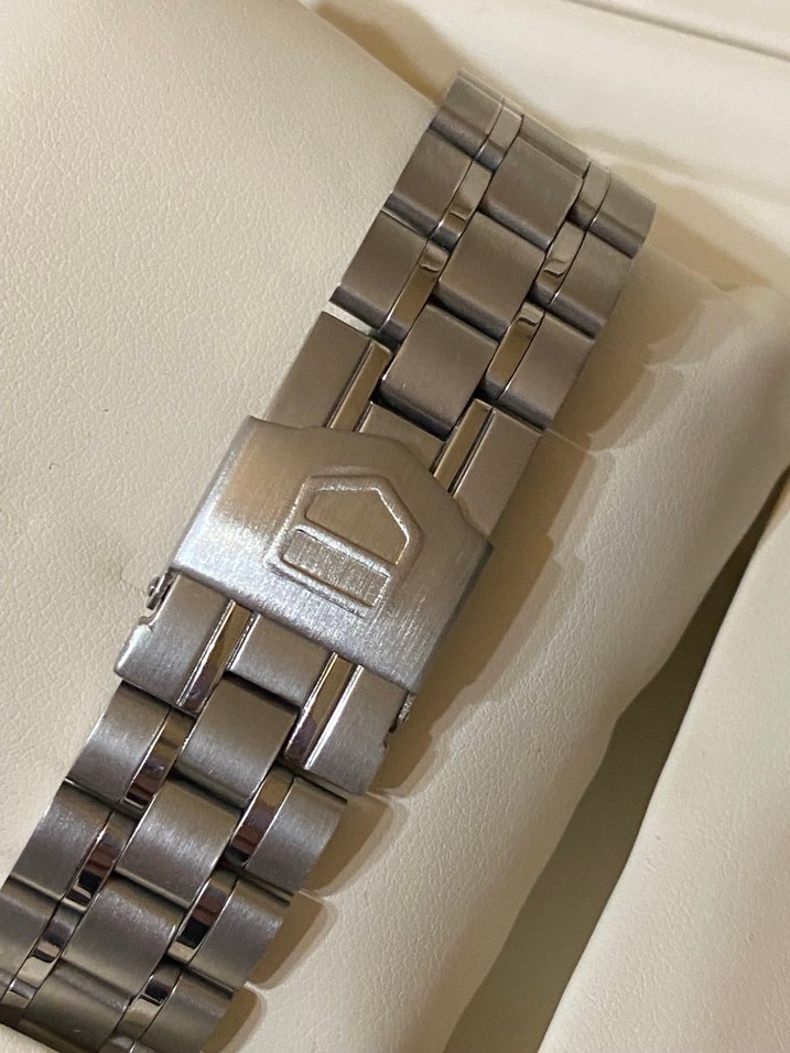 TAG Heuer Carrera Erkek Kol Saati - Görsel 3