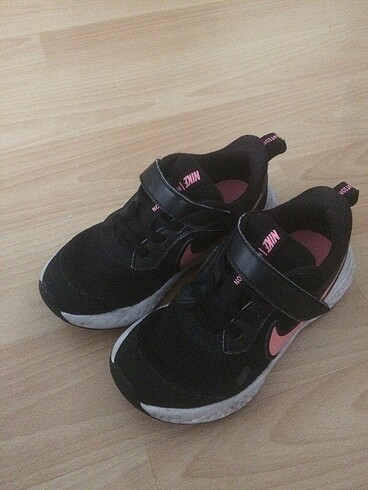 Nike Nike kız çocuğu spor ayakkabı