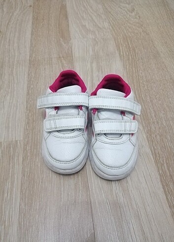 Orjinal adidas