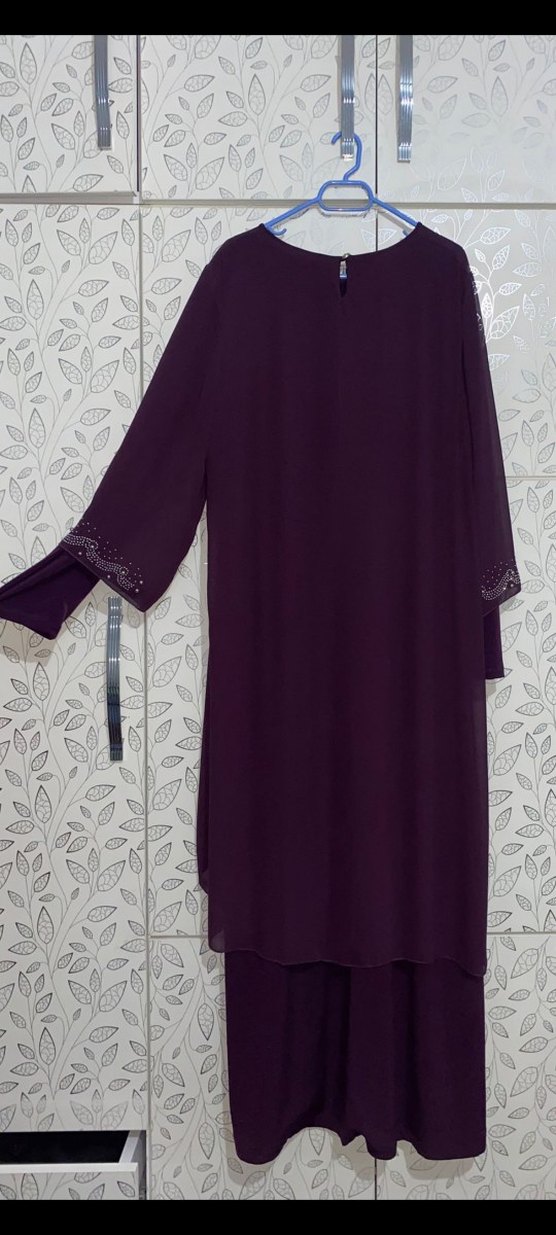 Mor Uzun Kollu Nakışlı Uzun Elbise - Görsel 4