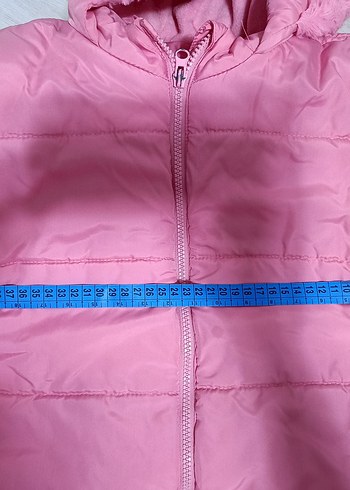 Kız Çocuk Pembe Kürklü Kapüşonlu Mont - Görsel 5