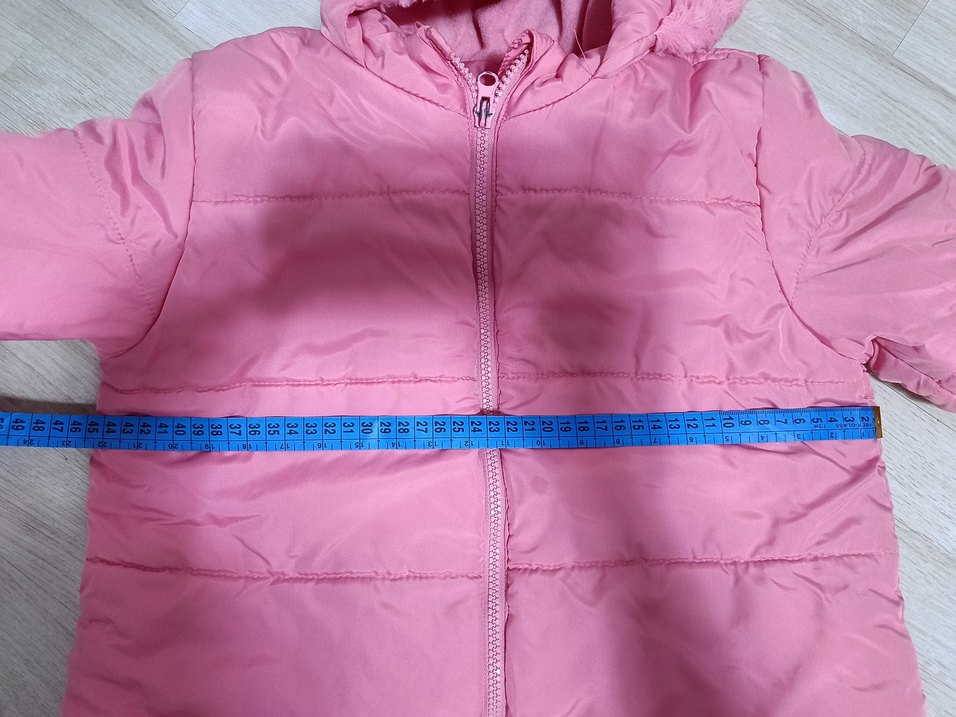 Kız Çocuk Pembe Kürklü Kapüşonlu Mont - Görsel 5