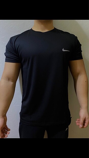 Nike fit tshirt S-M-L-Xl