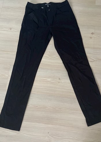 Mango Siyah Kadın Kumaş Pantolon Midi Boy
