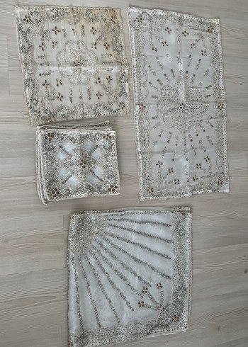 American Vintage Nakışlı Bohem Beyaz Gri Masa Örtüsü