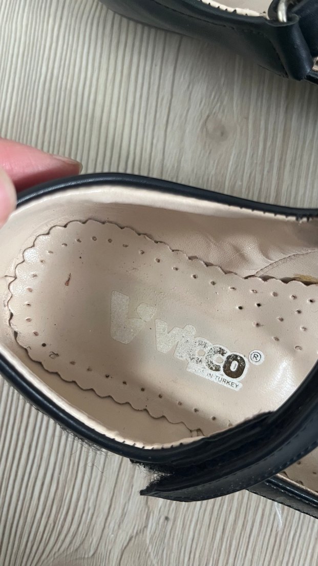 Kız Çocuk Siyah Tokalı Babet - Görsel 4