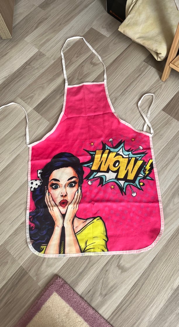 Pembe Renkli Baskılı Mutfak Önlüğü - Görsel 2